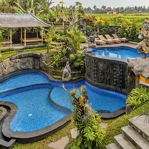 Gynandha Hotel