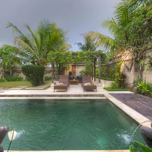  Villa Kami